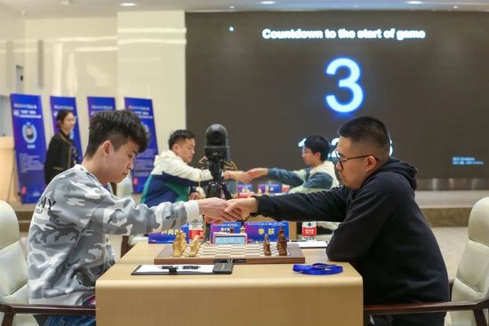 成人直播盒子